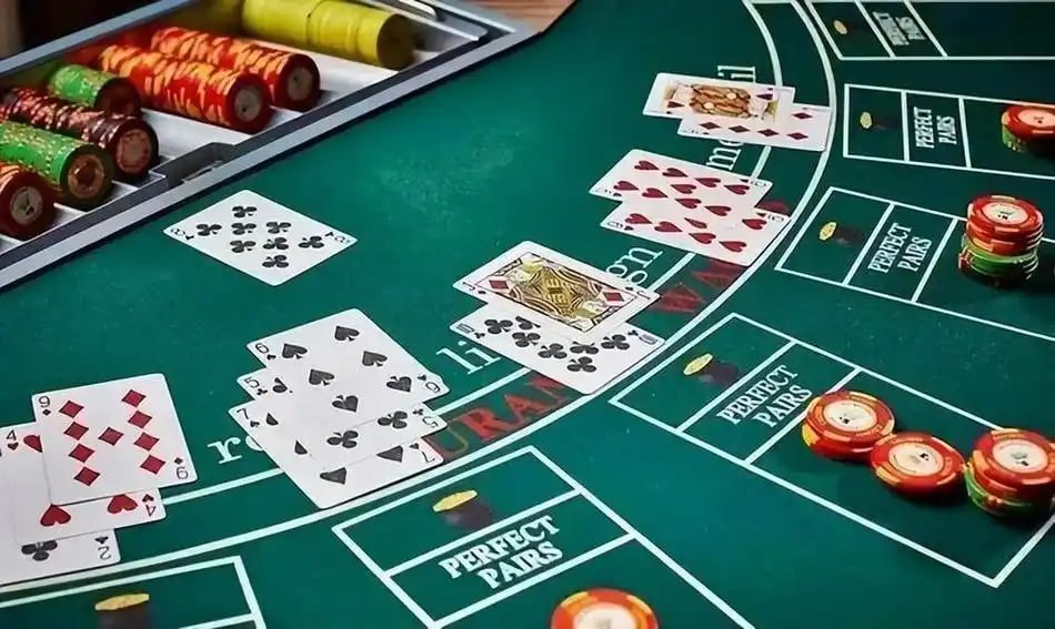 Người dùng Việt Nam xem kết quả thắng iwin68 trên điện thoại di động
